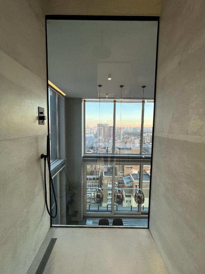 Ferienwohnung The Penthouse Kiew Exterior foto