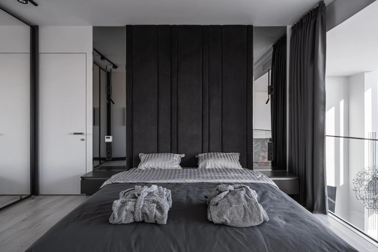Ferienwohnung The Penthouse Kiew Exterior foto