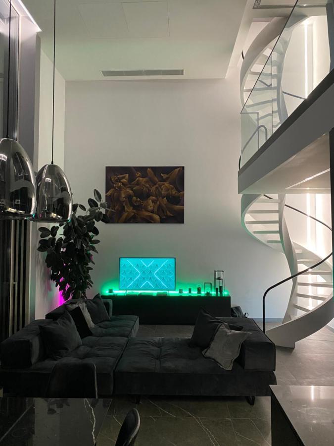 Ferienwohnung The Penthouse Kiew Exterior foto