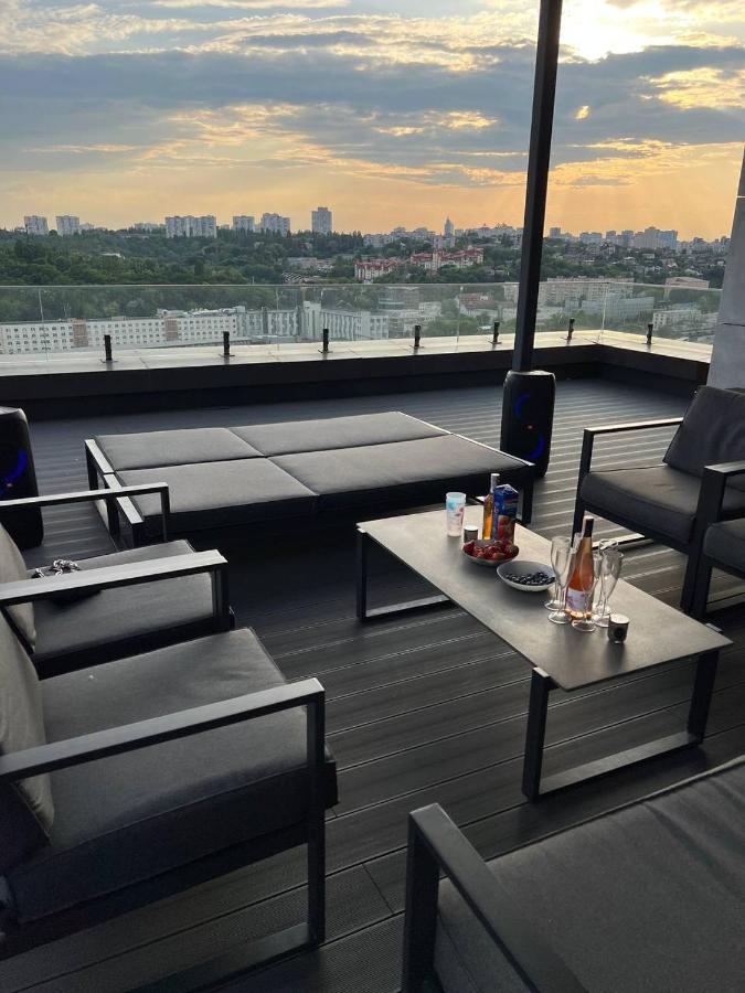 Ferienwohnung The Penthouse Kiew Exterior foto
