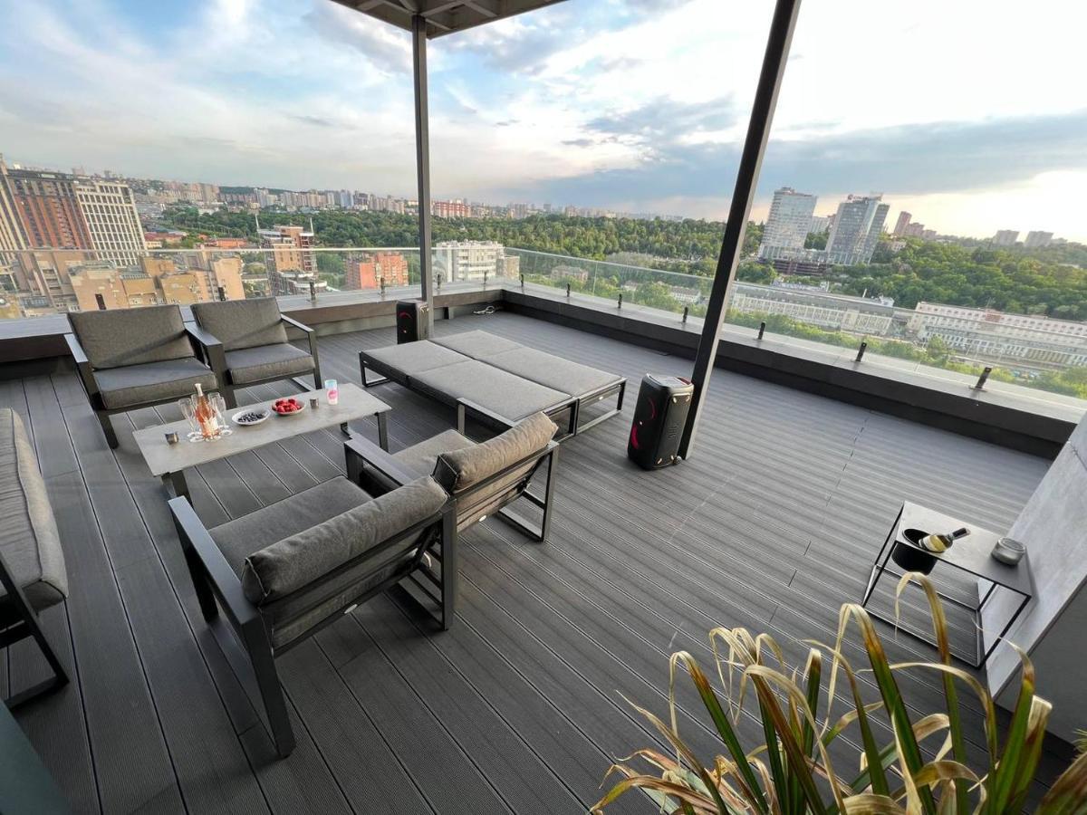 Ferienwohnung The Penthouse Kiew Exterior foto